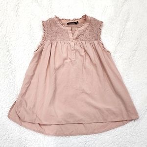 ELEGANT Doe & Rae Blouse with Ruffles